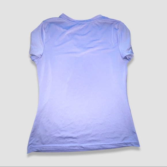 🪩4/$18!! Fila Sport Women’s V-neck Short Sleeve T-Shirt Size Large in Lavender - Picture 2 of 3